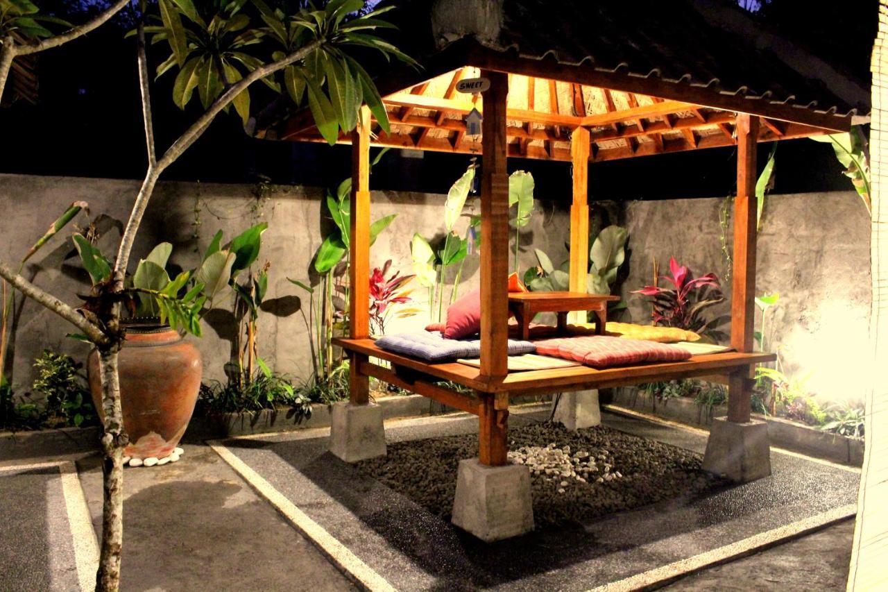 Yasa Backpackers House Albergue Ubud Exterior foto